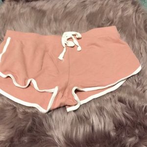MAUVE RUNNING SHORTS